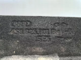 4S0825208 Декоративная крышка двигателя Audi R8 2 Арт e10110133, вид 4