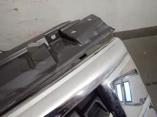 7450A975 Решетка радиатора Mitsubishi Pajero 4 Арт e10118509, вид 2
