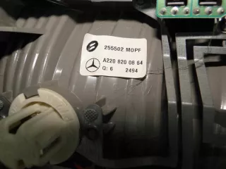 A2208200864 Фонарь задний правый BMW i3 Арт e10207665, вид 11