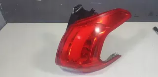 9678074380 Фонарь задний правый Peugeot 2008 Арт e10225180, вид 1