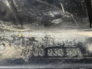 7700838531 Фонарь задний правый Renault Megane 1 Арт e10228679, вид 4