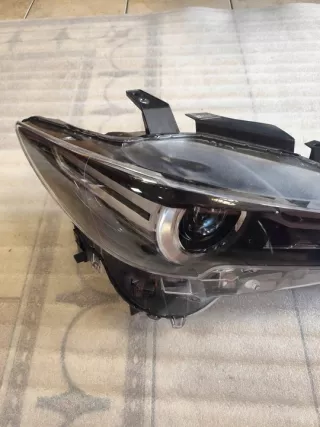 KB8N-51030K Фара правая Mazda 2 DE Арт e10276152, вид 2