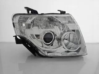 2006-2015 Фара правая Mitsubishi Pajero 4 Арт e10285137, вид 1