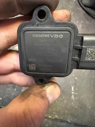 13627551638 7551638 8ET00914263 VDO-5WK97508Z-ZS1 VDO-5WK97508ZZAWS1 8ET009142631 Расходомер воздуха BMW 1 E81/E82/E87/E88 Арт e10369057, вид 1