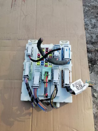 DV6T14A073FH Блок предохранителей Ford Kuga 2 Арт e10395956, вид 1
