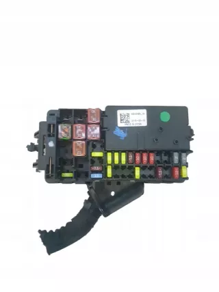 15513165 Блок предохранителей Opel Astra K Арт e10424534, вид 1
