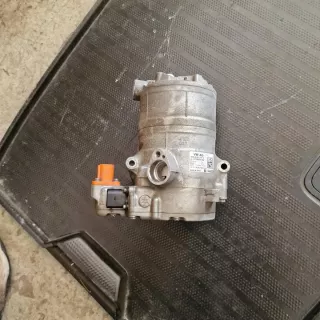 4G0816797E Компрессор кондиционера Audi A6 C7 (S6,RS6) Арт e10435640, вид 2