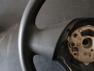 6763076 Руль BMW 1 E81/E82/E87/E88 Арт e10442132, вид 3