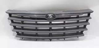 04857960AA Решетка радиатора Chrysler Voyager 4 Арт e10458661, вид 1