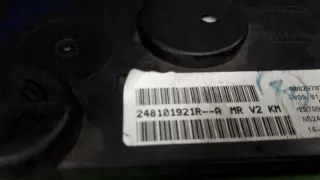 248101921R Щиток приборов (приборная панель) Dacia Duster 1 Арт e10462526, вид 5