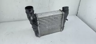 8E0145805T Интеркулер Audi A4 B7 Арт e10462799, вид 1