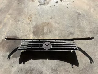 A6388880415 Решетка радиатора Mercedes Vito W638 Арт e10467144, вид 2