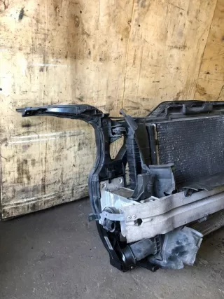  Передняя панель крепления облицовки (телевизор) Audi Q5 1 Арт e10474709, вид 2