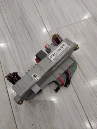51735172 46520600 92AB-12A650-EB Блок предохранителей Fiat Punto 2 Арт e10484304, вид 2