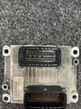 1039S00105 Блок управления двигателем Fiat Punto 2 Арт e10492891, вид 3