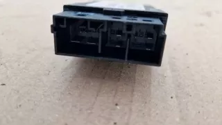9216128 9216128pmi 00401838 90401029D3 Блок предохранителей BMW 3 E90/E91/E92/E93 Арт e10501104, вид 2