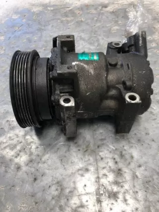 7700273801 Компрессор кондиционера Renault Clio 2 Арт e10505549, вид 2