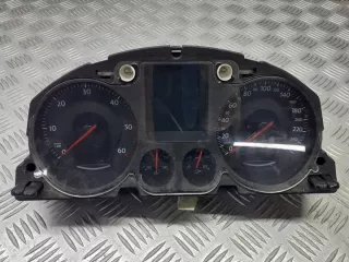 3C0920871E Щиток приборов (приборная панель) Volkswagen Passat B6 Арт e10509423, вид 1
