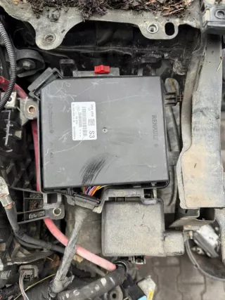 284B69009R Блок предохранителей Renault Scenic 3 Арт e10511984, вид 1