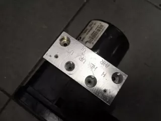 6787837 6791521 Блок ABS BMW 1 E81/E82/E87/E88 Арт e10524258, вид 3