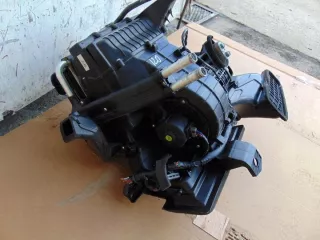 2012-2014 Отопитель в сборе (печка) Hyundai i20 1 Арт e10554150, вид 4