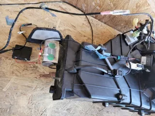 1023883-00-H Отопитель в сборе (печка) Tesla model X Арт e10560184, вид 2