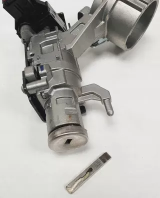 13496392 Замок зажигания Opel Adam Арт e10566773, вид 2