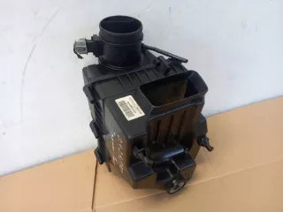 GX73-9600-DB GX73-9H736-CA GX63-9600-BE Корпус воздушного фильтра Jaguar F-Pace Арт e10568756, вид 3