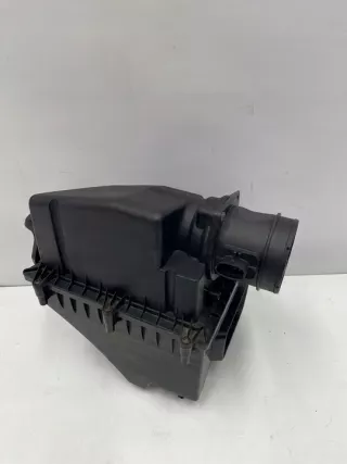 GX639600BF GX63-9600-BF T2H34368 LR092243 Корпус воздушного фильтра Jaguar F-Pace Арт e10568777, вид 2