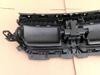 5A0BB86 Решетка радиатора BMW X1 U11 Арт e10572306, вид 2