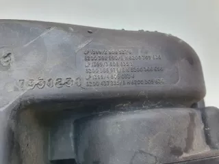8200398990b 8200358901d Корпус воздушного фильтра Nissan NV 200 Арт e10572334, вид 9