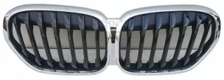 8493450 Решетка радиатора BMW X1 F48 Арт e10572403, вид 1