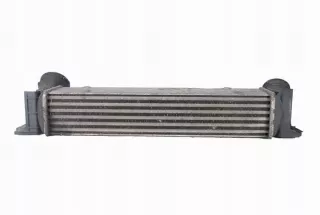 7798788 17517798788 Интеркулер BMW 1 E81/E82/E87/E88 Арт e10579296, вид 3