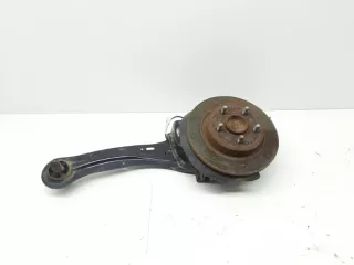 1780076 Кулак поворотный Ford Focus 3 Арт lz237727