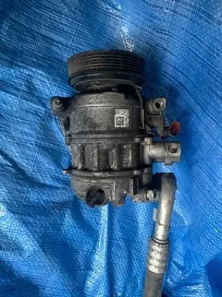8T0260805s Компрессор кондиционера Audi A8 D2 (S8) Арт AL14654701754_2, вид 1