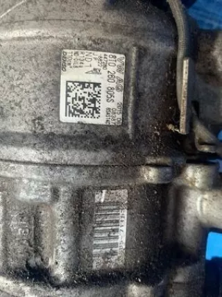8T0260805s Компрессор кондиционера Audi A8 D2 (S8) Арт AL14654701754_2, вид 2