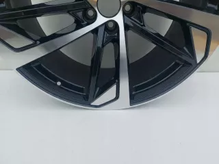  Диск литой Audi Q7 4M Арт AL14672394433, вид 4