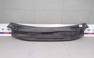  Накладка декоративная (жабо, дождевик) Mercedes B W245 Арт 2VS01QU01, вид 1