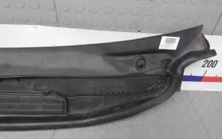  Накладка декоративная (жабо, дождевик) Mercedes B W245 Арт 2VS01QU01, вид 2