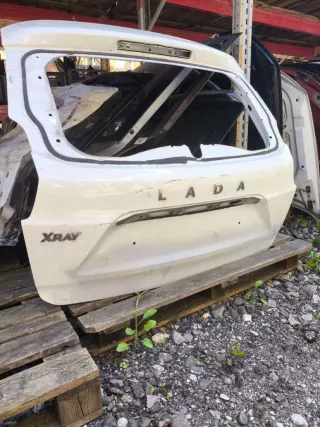 901001870R Крышка багажника (дверь 3-5) Lada X-RAY Арт M4528-0004, вид 1