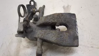 1738987,6G912D048GF Суппорт тормозной задний правый Ford Mondeo 4 restailing Арт 20393837, вид 2