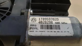 1T0959702D Моторчик стеклоподъёмника передний правый Volkswagen Caddy 1 Арт Z144913, вид 3