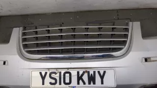 1KG121S2AB,5113133AA,5113168AA Бампер передний серебристый Chrysler Voyager 5 Арт 20054256, вид 3