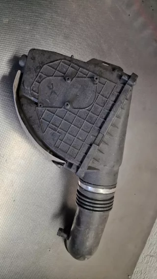 8T0133835B Корпус воздушного фильтра Audi v8 Арт AL14484499912, вид 2