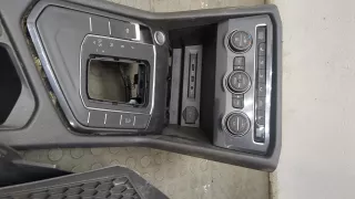 3C1863241DD Консоль салона (кулисная часть) Volkswagen Tiguan 2 Арт 20192765, вид 3