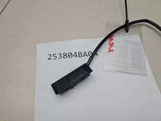 253804BA0A Кнопка открывания багажника Nissan X-Trail T32 Арт Z303240, вид 1