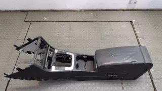 3C2863241BE Консоль салона (кулисная часть) Volkswagen Passat B7 Арт 20382655, вид 1