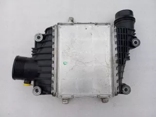GX73-6K775-AE Интеркулер Jaguar F-Pace Арт e10586967, вид 3