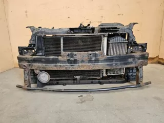 2011-2016 Передняя панель крепления облицовки (телевизор) Hyundai i30 GD Арт e10587832, вид 2
