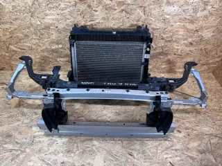  Передняя панель крепления облицовки (телевизор) Jaguar F-Pace Арт e10588762, вид 1